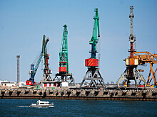 В порту Махачкалы заявили о завершении операции по спасению иранского танкера