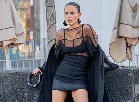 Певица Zivert появилась на Неделе моды в Париже и подверглась критике