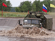 Через брод и грязь. Россияне обошли китайцев на этапе армейских игр "Рембат-2018"