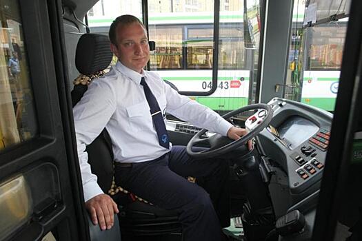 Водителей автобусов и грузовых авто в России ждут новые экзамены