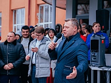 Игорь Бабушкин угостил студентов глинтвейном