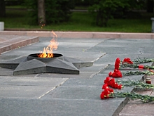 В Волгограде отметили 60-летие заступления первых часовых на Пост № 1