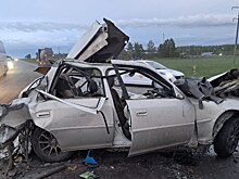 Россиянка чудом выжила после лобового столкновения с фурой