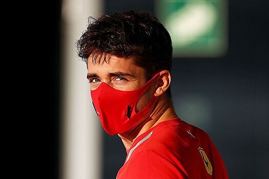 Леклер отреагировал на то, что разбил болид «Феррари», на котором выступал Лауда