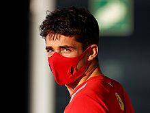 Леклер отреагировал на то, что разбил болид «Феррари», на котором выступал Лауда