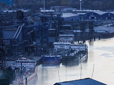 Судно повреждено в порту Ростова-на-Дону после атаки БПЛА