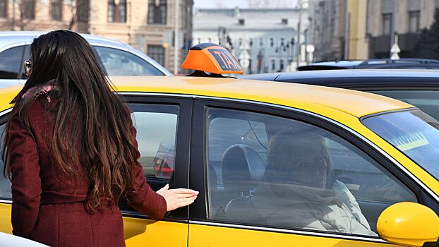 В Минтрансе объяснили, почему нелегальные такси – опасность для пассажиров