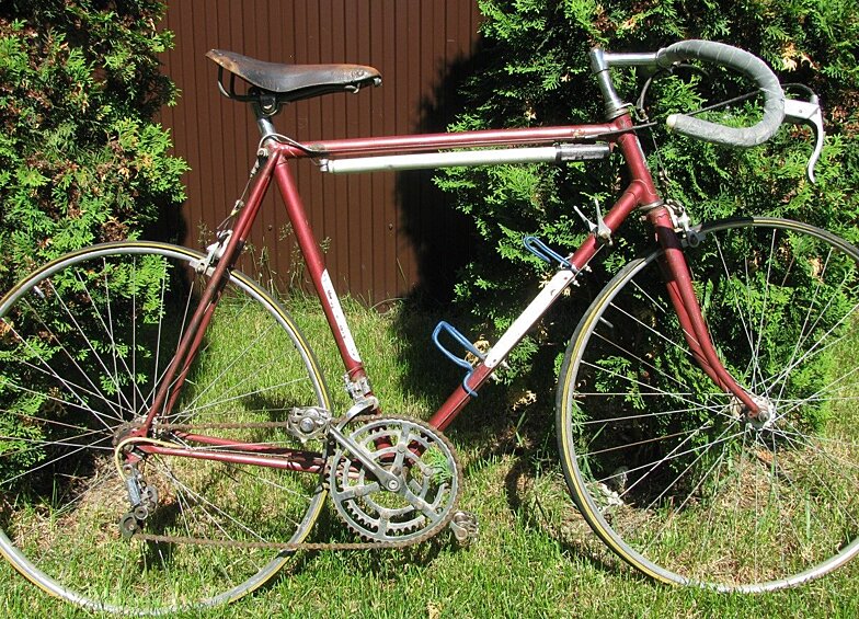 Самый дорогой советский велосипед "Старт-Шоссе" стоил 125 руб. 