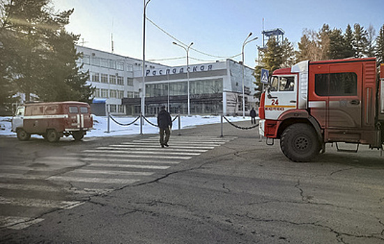 Пожар на "Распадской" и высылка сотрудника посольства РФ в Молдавии. Главное за 19 апреля