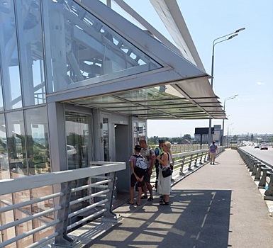 В Ростове проверили работу лифтов на Ворошиловском мосту