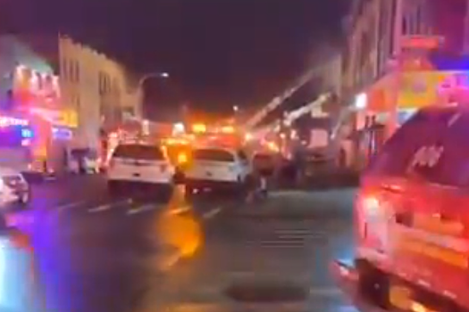 Семь человек пострадали при пожаре в Нью-Йорке