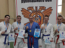По медали взяли на соревнованиях рукопашники из Карасука
