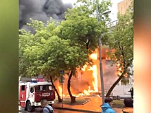 В Москве начался крупный пожар в ТЦ