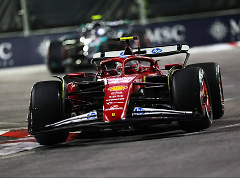 Тимо Глок о Хэмилтоне в «Феррари»: «Катастрофа! Что бы Льюис ни делал, это ничего не меняет»