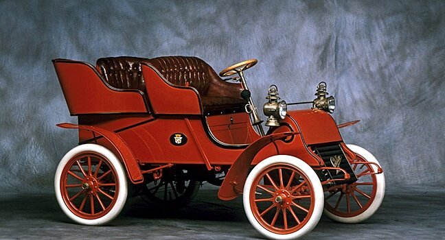Марке Cadillac исполнилось 120 лет: интересные факты из истории бренда