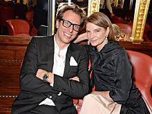 Миллионерша обвинила экс-возлюбленного в растрате ее денег на наркотики и проституток. Как ему удавалось вести двойную жизнь?