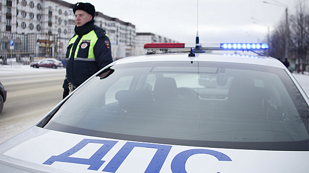 Ямальские автоинспекторы выявили десятки нарушений ПДД в преддверии выходных