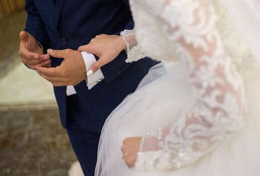 Невеста обиделась на жениха из-за кольца