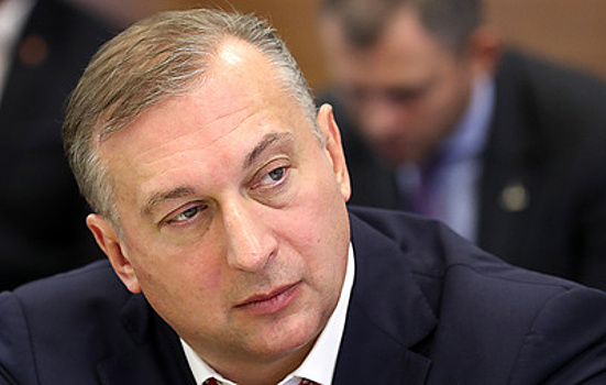 Власенко переизбран в бюро Европейской лиги плавания