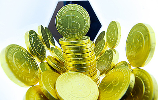 Стоимость биткойна выросла более чем на 10%