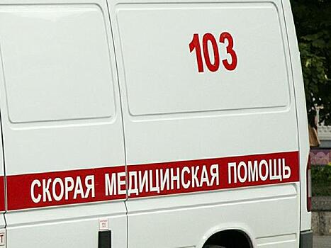 Три человека пострадали в ДТП с фурой и машиной скорой помощи на Щелковском шоссе