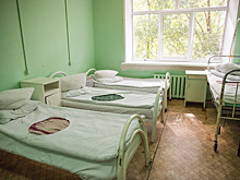 Пятилетний мальчик в больнице с переохлаждением: подробности ДТП, где микроавтобус вылетел в Волгу