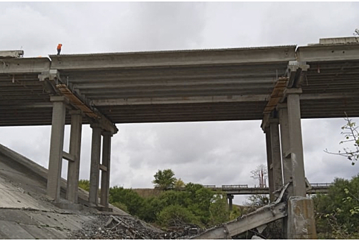 Дорожники ХМАО судятся с подрядчиком из-за проблемного моста