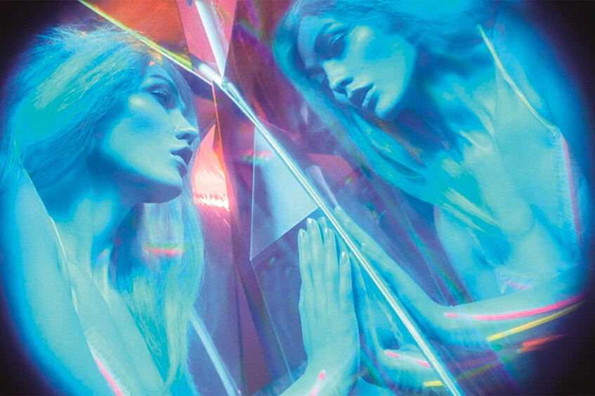 Карли Клосс