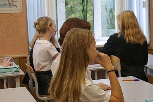 Российским школьникам рассказали о месте человека в обществе