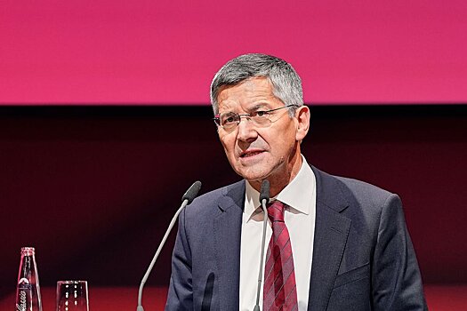 Хайнер переизбран президентом «Баварии». Он набрал 95,63% голосов