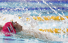 Минаков выиграл предварительный заплыв в плавании на 50 м баттерфляем