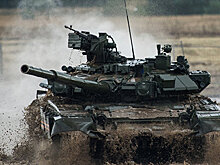 Севастьянов: танки Т-90 отлично зарекомендовали себя в "горячих точках"