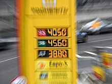 На автозаправках в России начали продавать бензин Аи-100