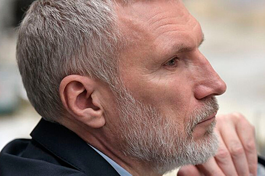 Депутат Журавлёв рассказал о разнице в настроениях между фронтом и элитой России