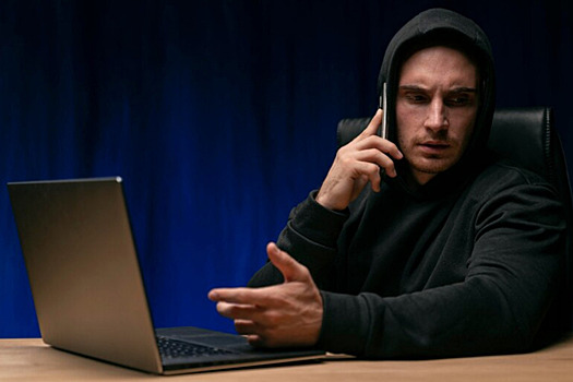 Госдума планирует рассмотреть законопроект по борьбе с телефонными мошенниками, заявил Вячеслав Володин