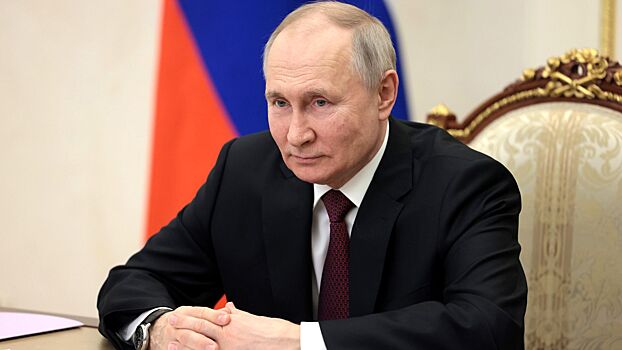 Путин отметил важность наращивания туристического обмена между Россией и Китаем