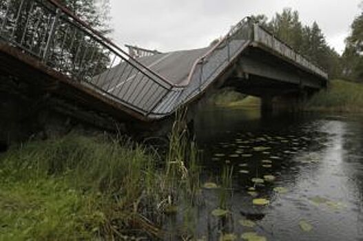 В Приморском крае обвалился новый мост