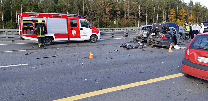 Почему нельзя останавливать автомобиль на скоростных трассах