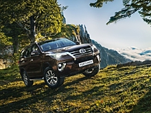В России стартовали продажи внедорожника Toyota Fortuner