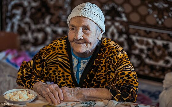 «Секрет долголетия в том, что всегда любила опаздывать». История 100-летней москвички
