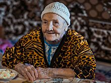 «Секрет долголетия в том, что всегда любила опаздывать». История 100-летней москвички