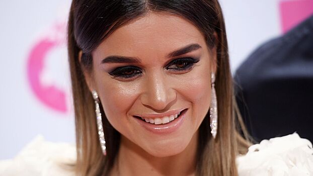 Ксения Бородина снялась в коротких шортах на Мальдивах