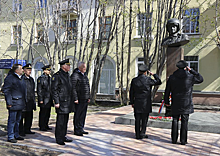 Авиаторы Северного флота отдали дань памяти легендарному лётчику Борису Сафонову