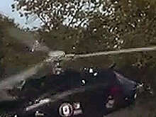 Metro: на видео попало падение вертолета в озеро во Франции