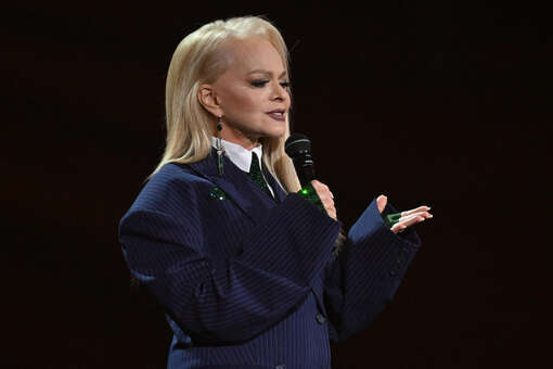 На первое полугодие у Ларисы Долиной запланировано семь концертов