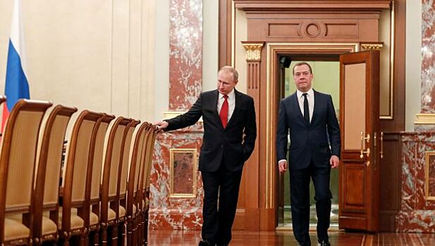 Что говорили об отставке Медведева в кулуарах послания президента