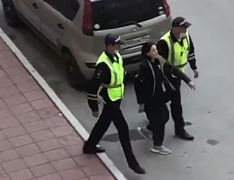 Разыскиваемая по всей России девушка устроила ДТП в Новосибирске