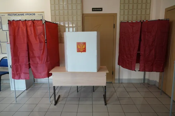 Дмитрий Азаров призвал земляков принять участие в голосовании на выборах Президента