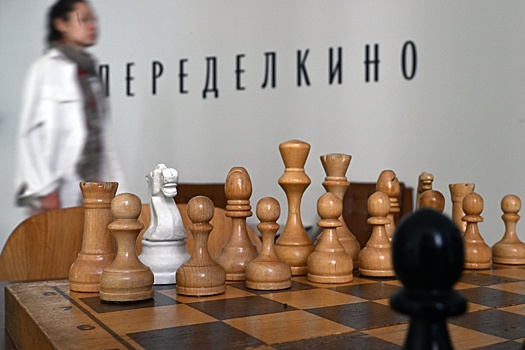 Блондинки против брюнеток. Киностудия Горького представила фильм о женщинах-гроссмейстерах