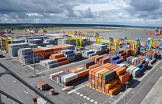 Global Ports лидирует среди холдингов РФ по контейнерообороту в январе-августе 2017 года